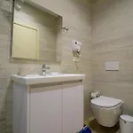 Palm Side Hotel *