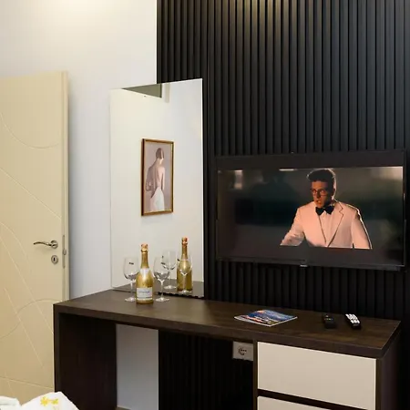 Hotel Palm Side Vlorë